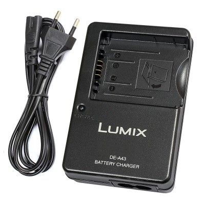 Зарядное устройство DIGITAL DE-A43 / DE-A43B / DE-A44 / DE-A44B / DE-928C / DE-994 для CGR-S006E, CGR-S006A, DMW-BMA7
